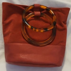 Autumn suede purse with straps